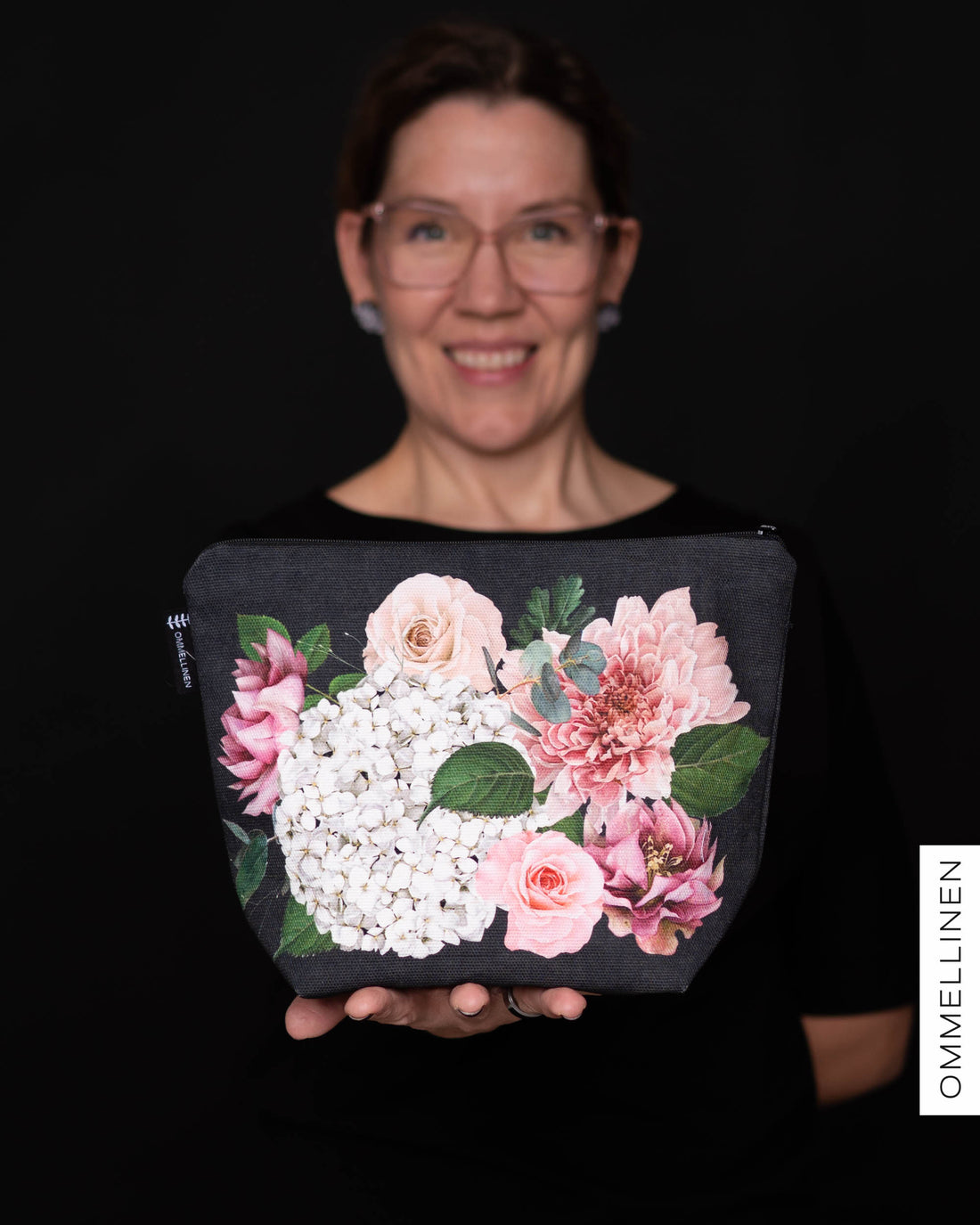 Pussukka - jätti, Kukkakimppu