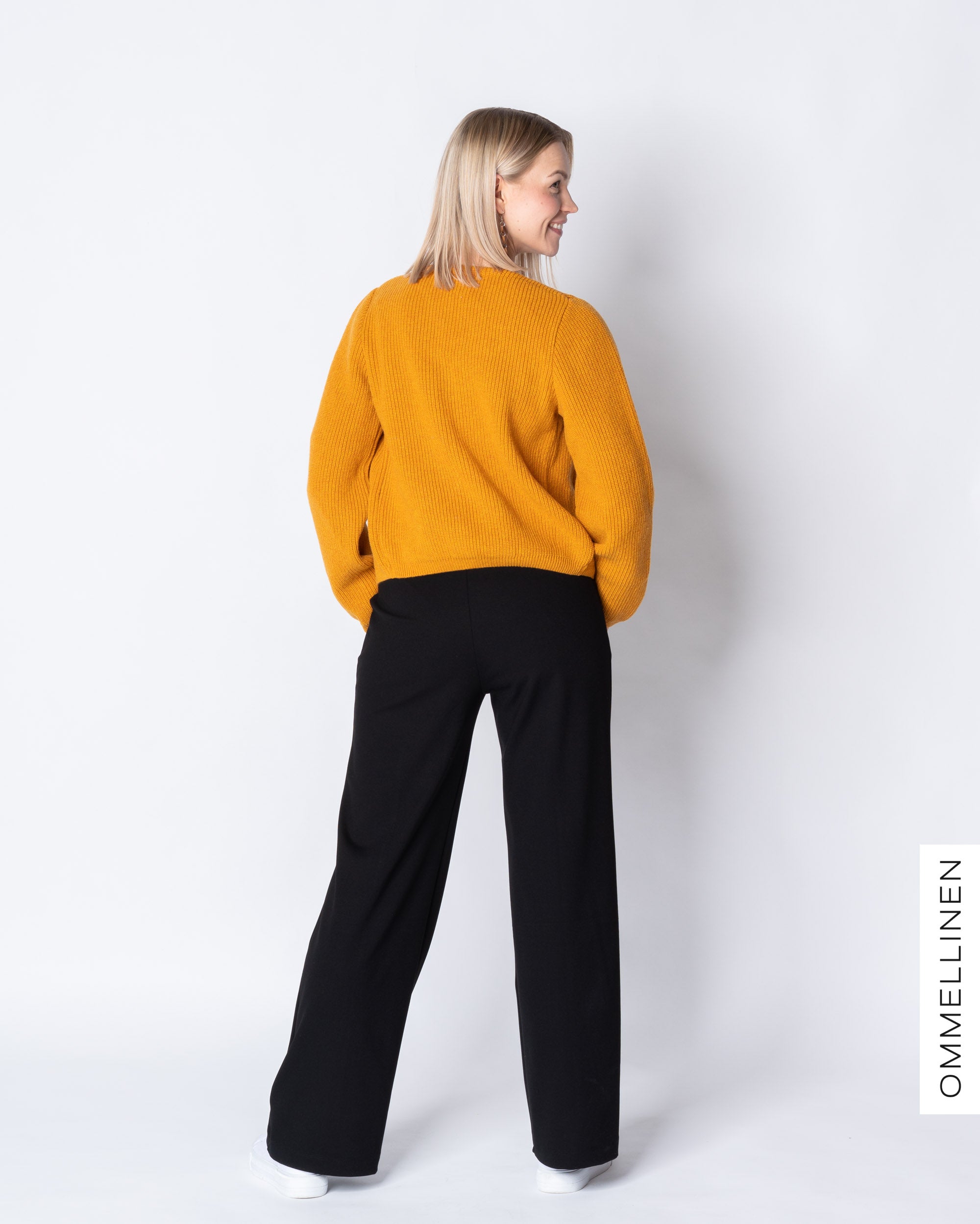 NEULE cardigan - merino, cloudberry