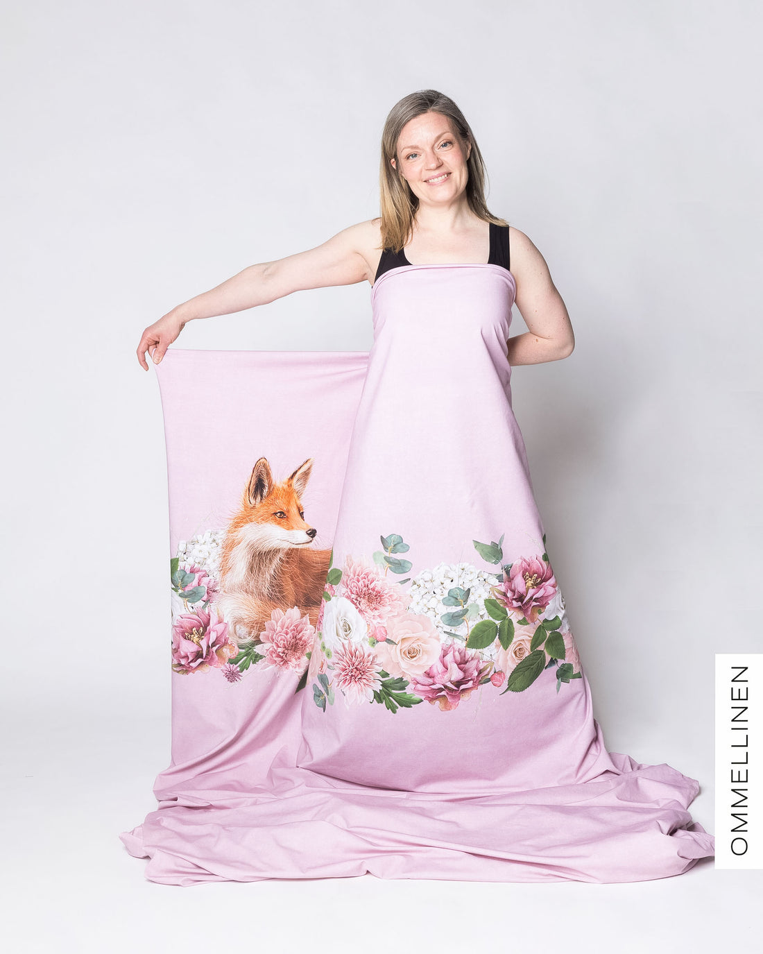 Digitrikoo, Kukkakimppu ja kettu - roosa