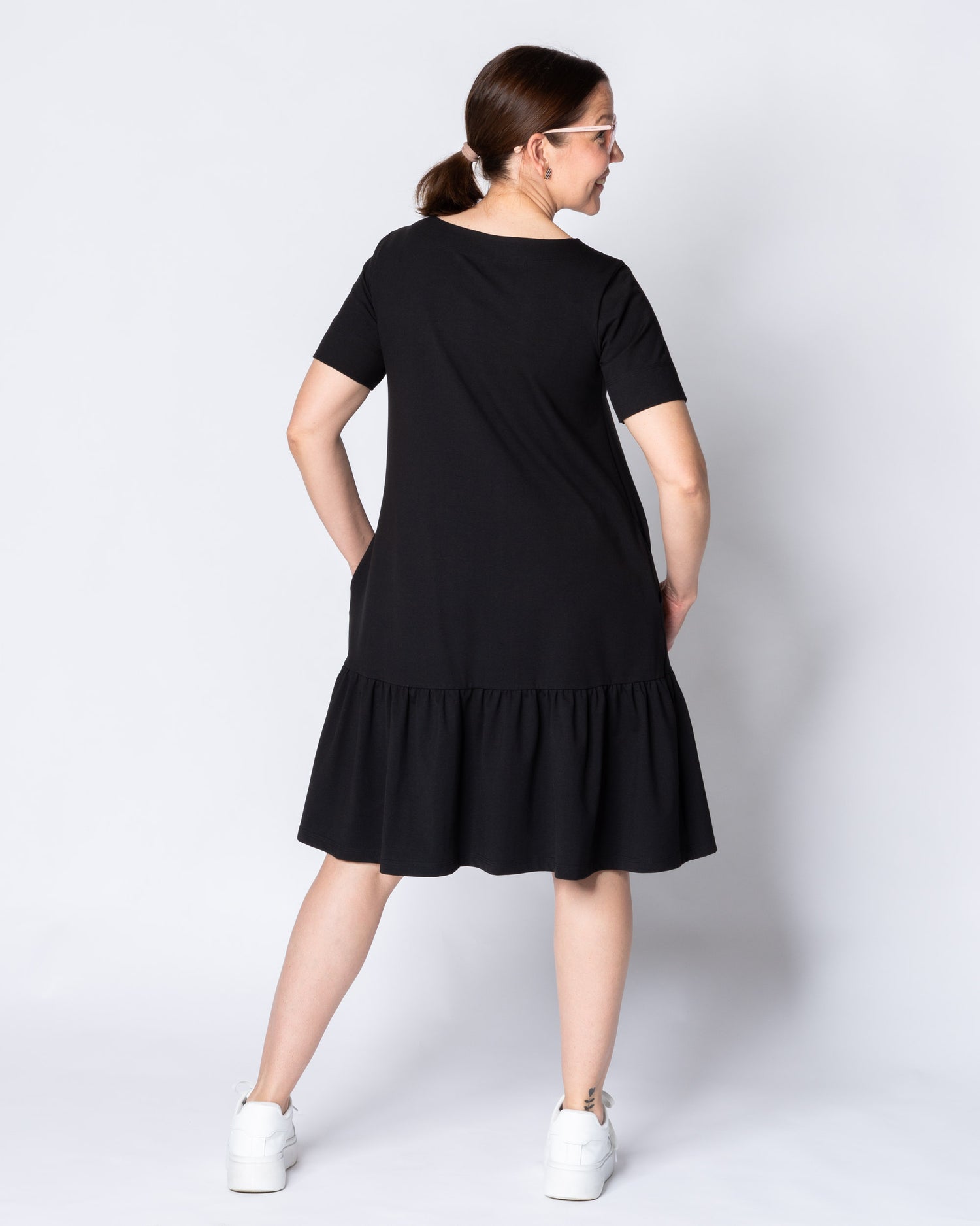 WHOOPS! FRILLA dress - short, black - 3XL