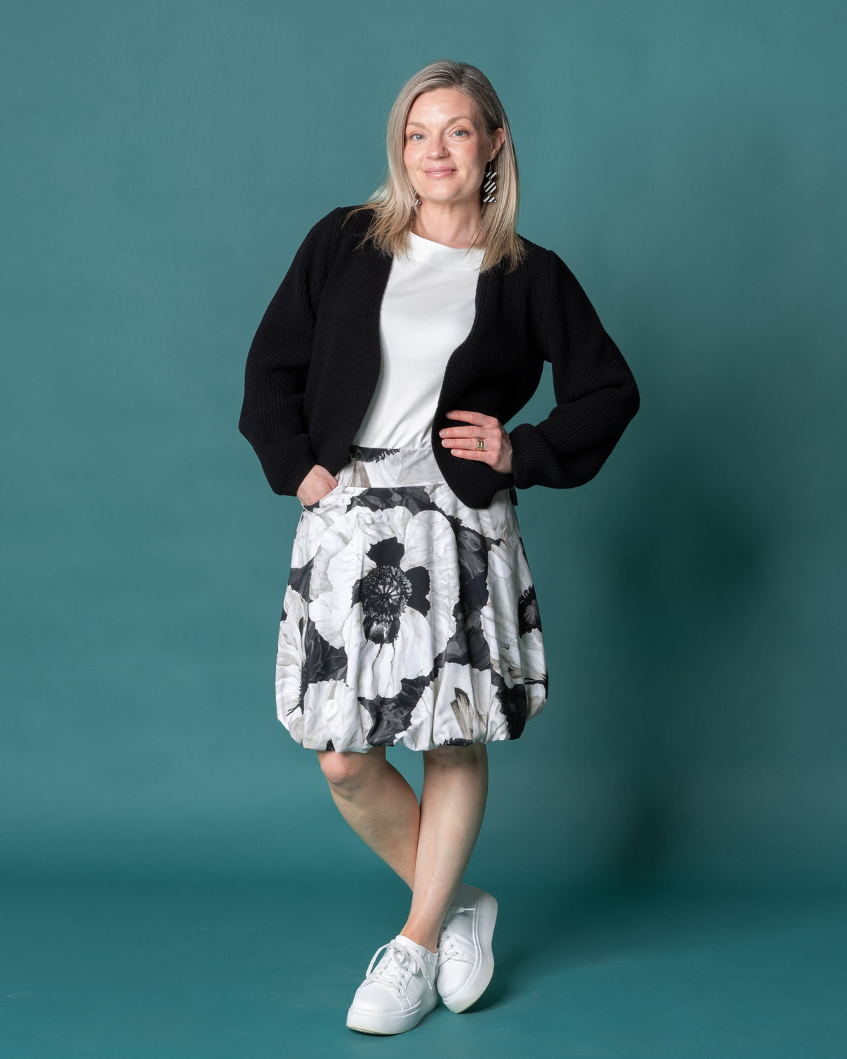 NEULE cardigan - merino, black