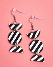 Earrings, Raita - black hanging, hook