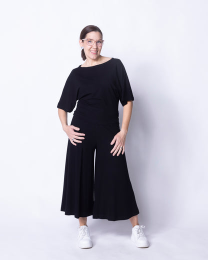 Helmiteeppari, musta