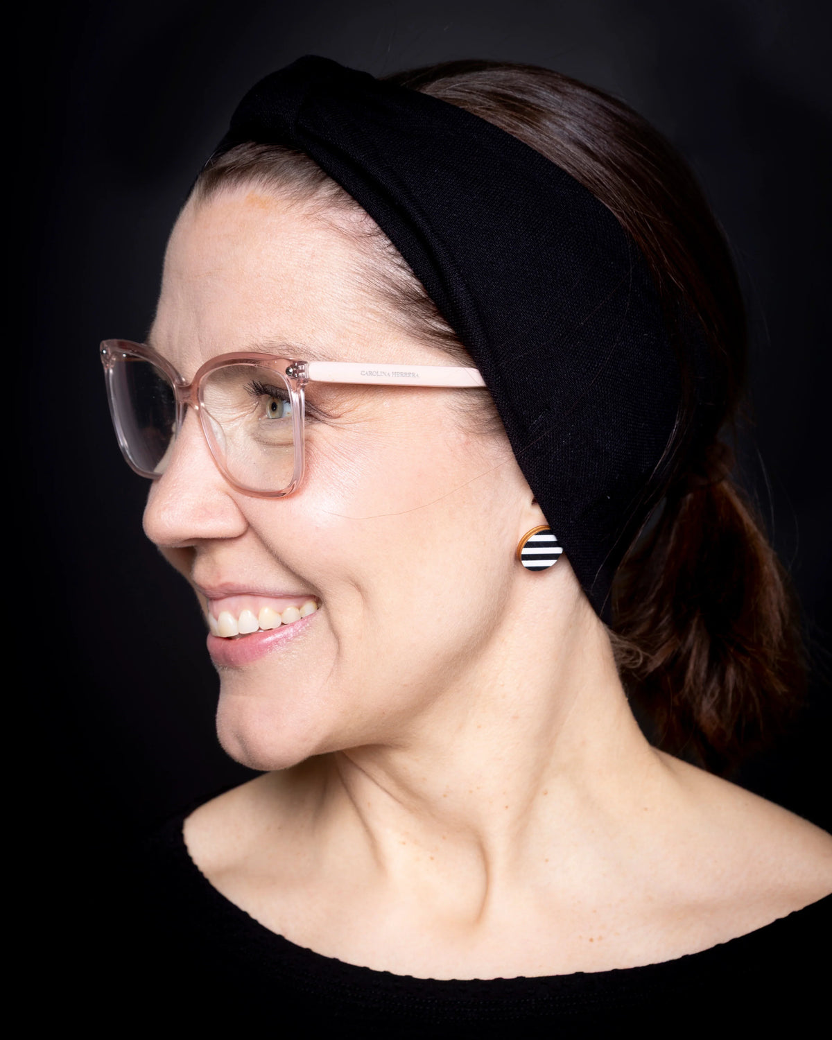 Bow headband, black