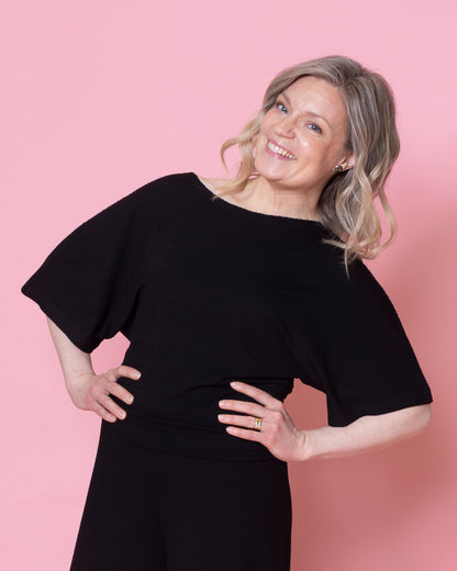 Helmiteeppari, musta