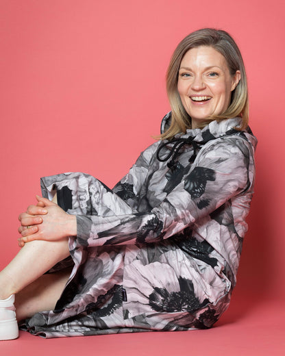 Hulmuhuppari, Tuulenkukka - tuhka