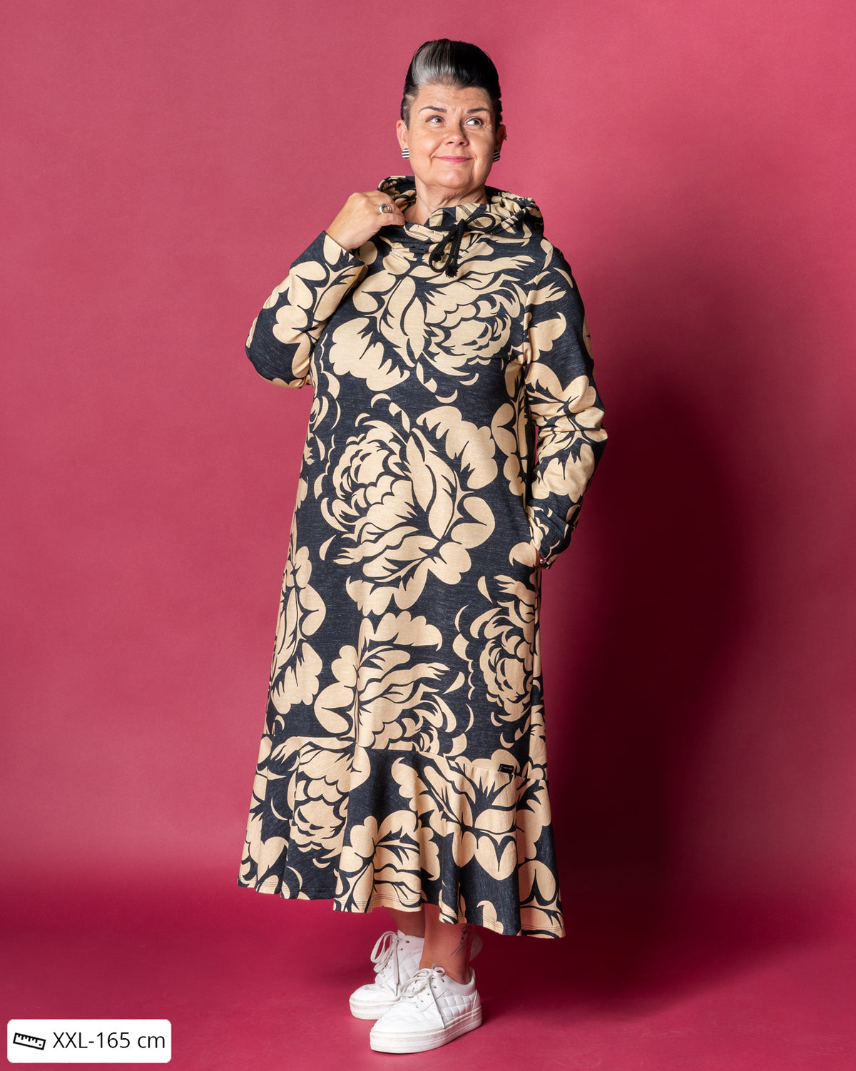 Hulmuhuppari, Babushka Roses Jätti - musta/hiekka