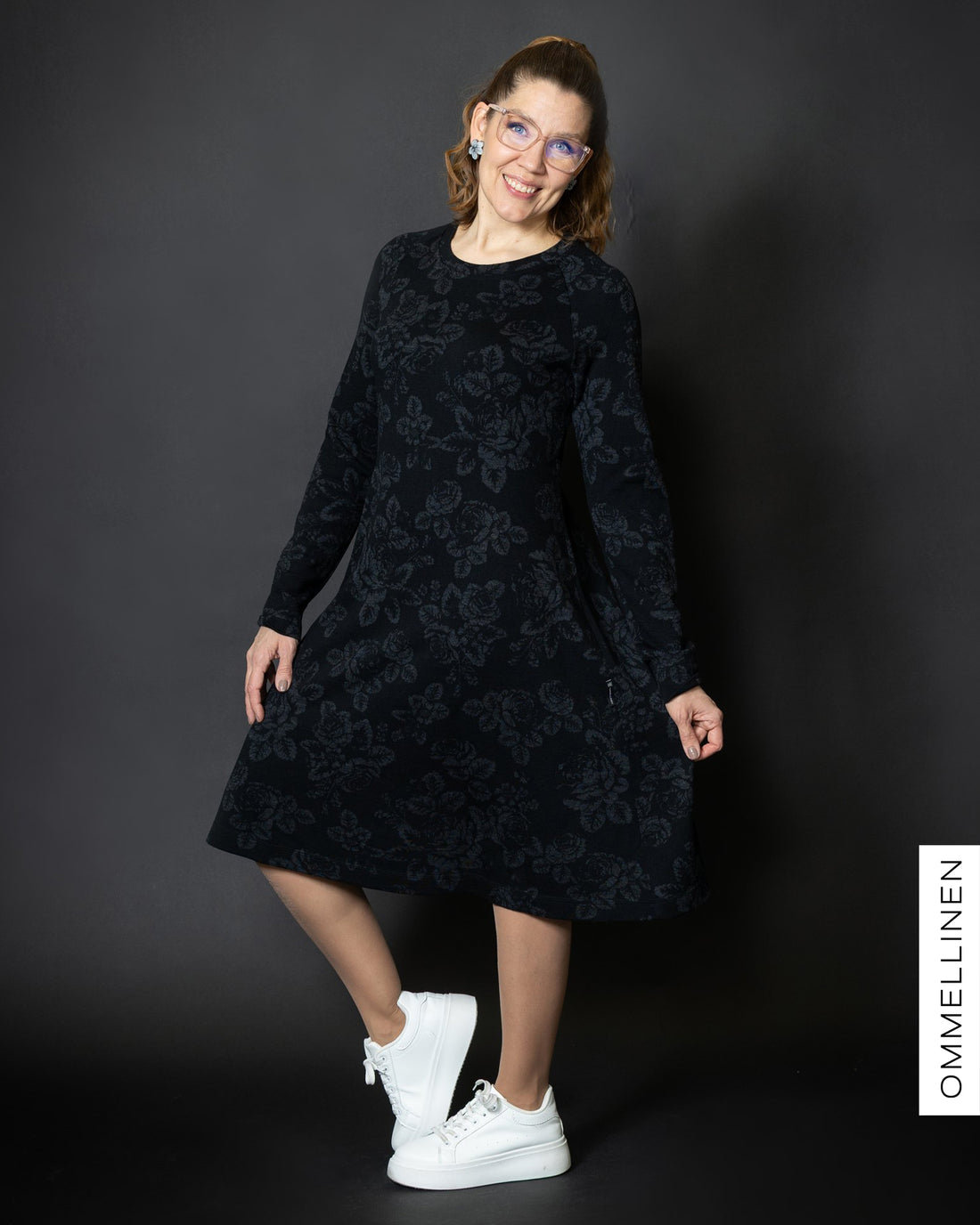 MERINO dress, Babushka Roses - black/grey