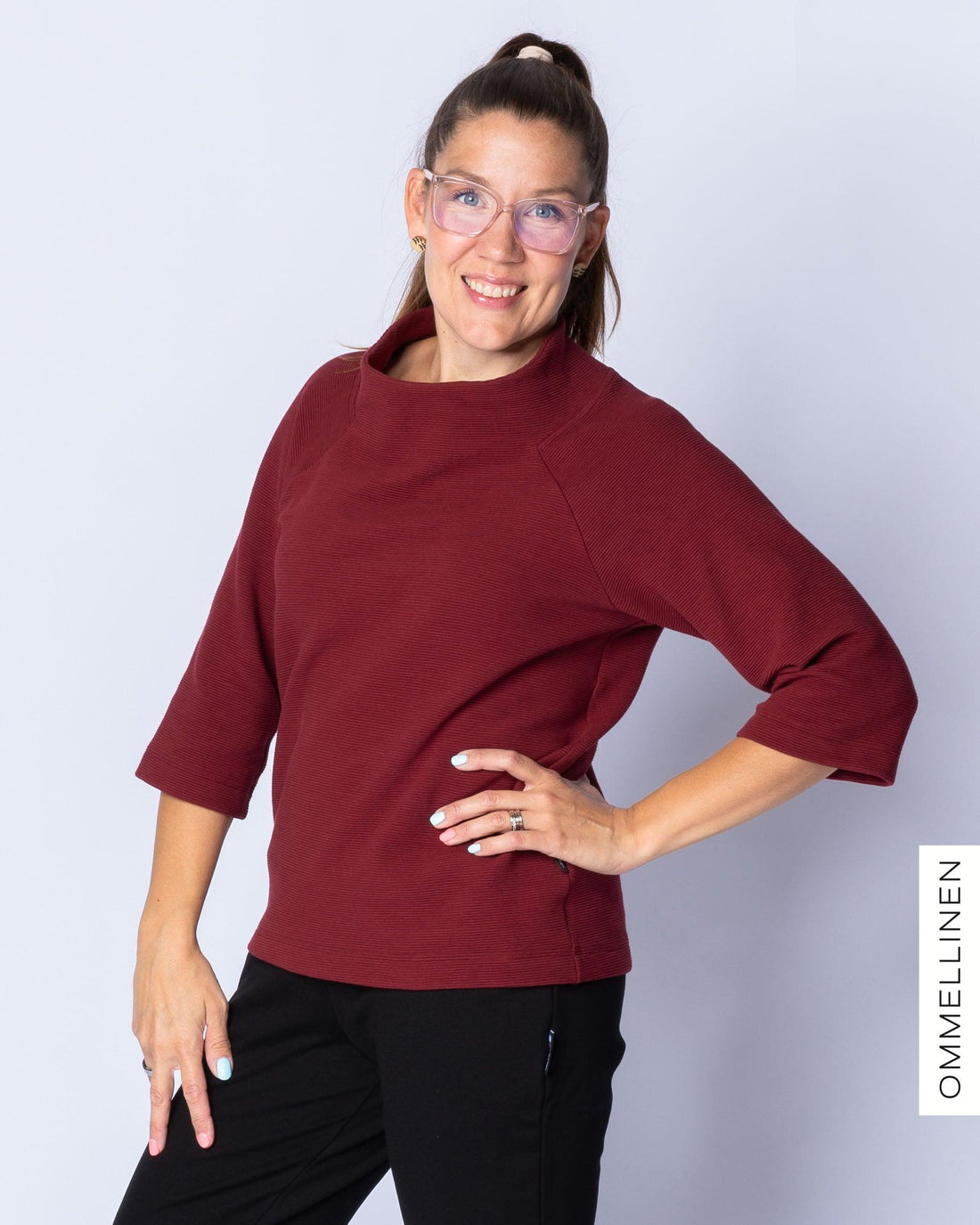 SÀrmÀ-paita, burgundi