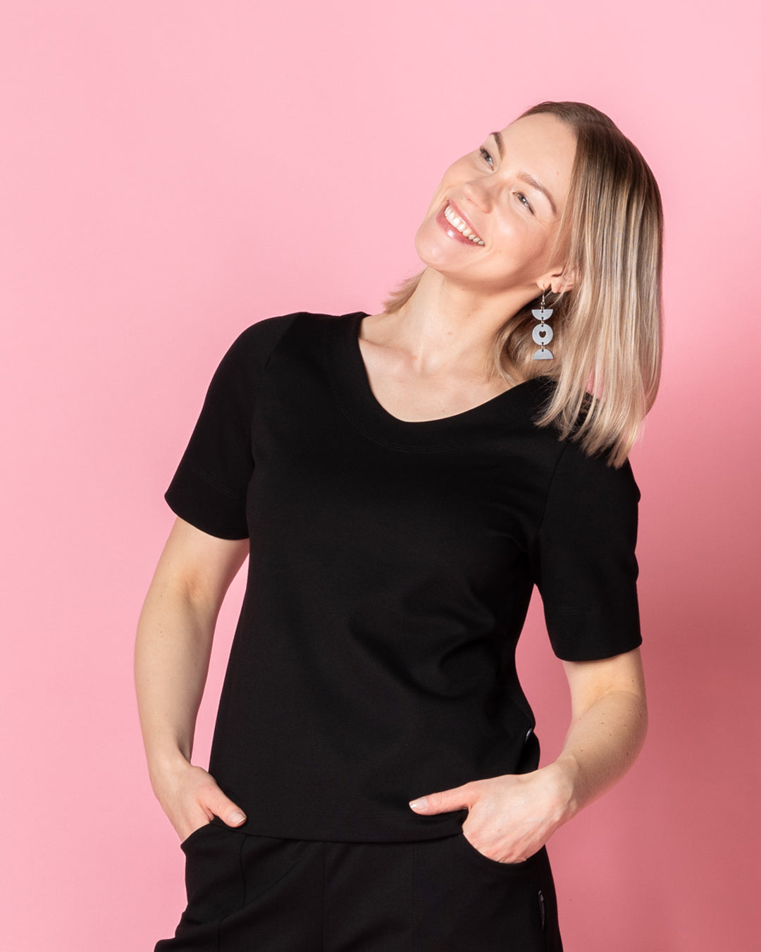 WHOOPS! UPEUS t-shirt, black - M