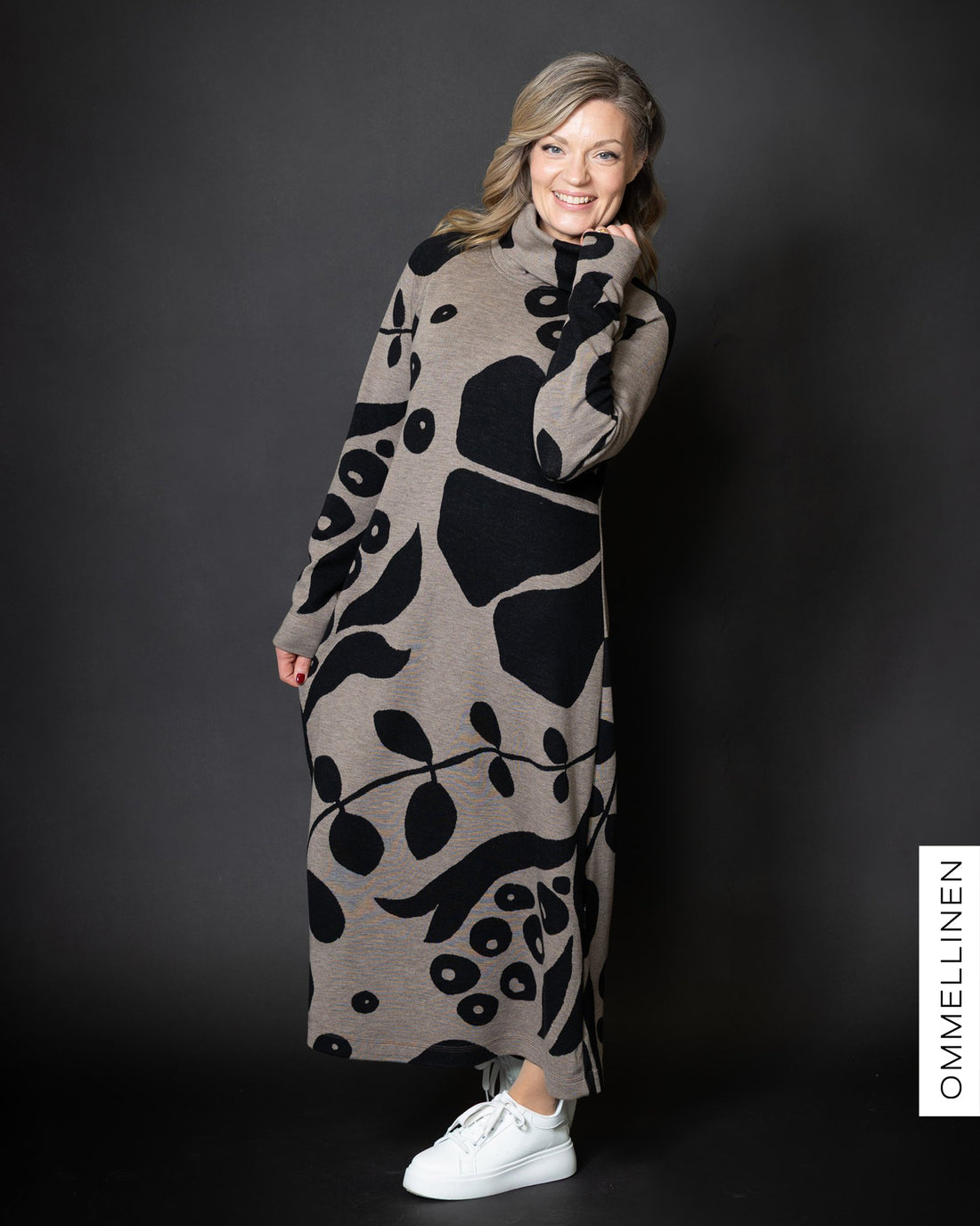 WOOL dress, Kaunotar - hazelnut/black