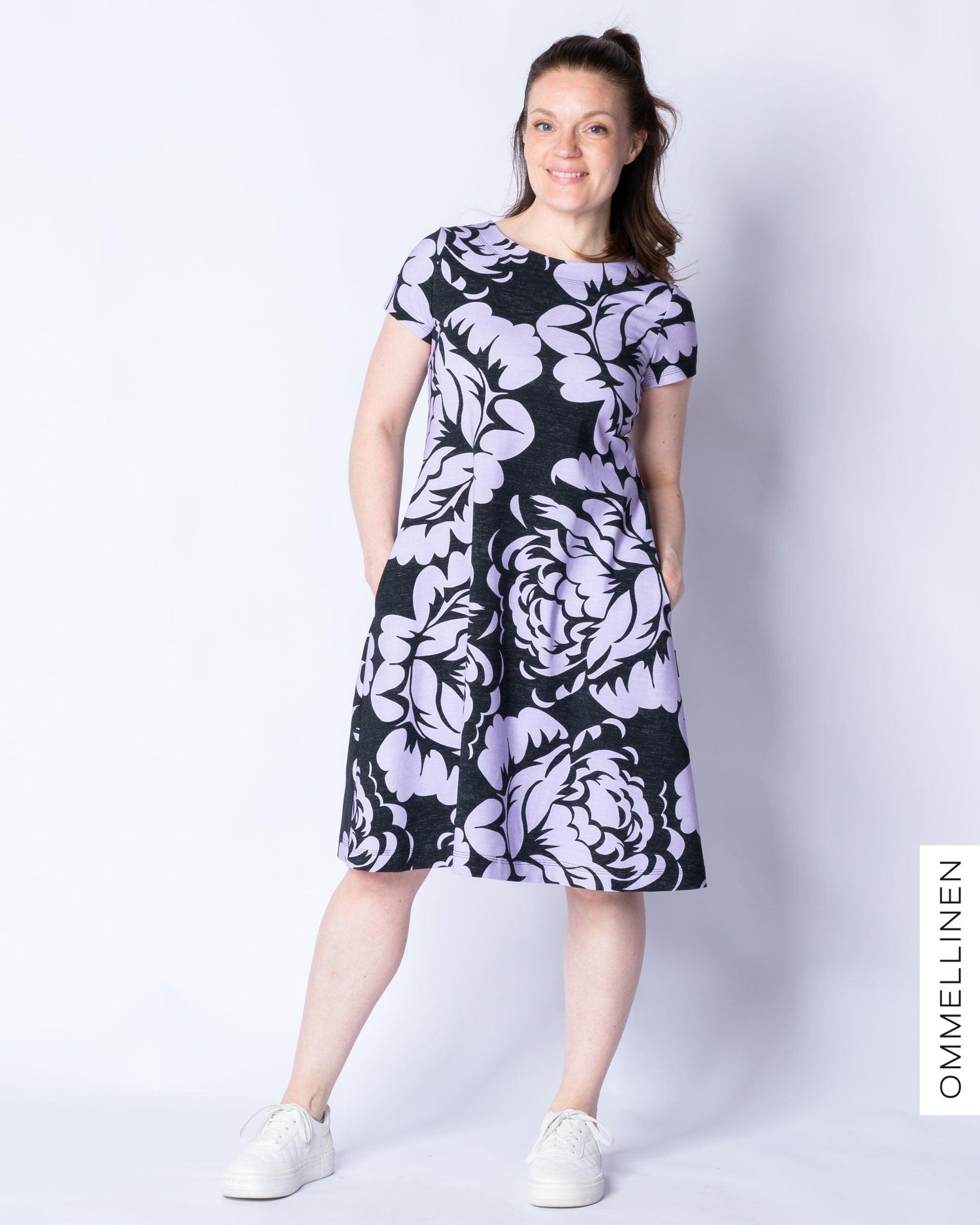 DRESS tunic - short sleeve, Babuhska Roses Giant - black/lilac