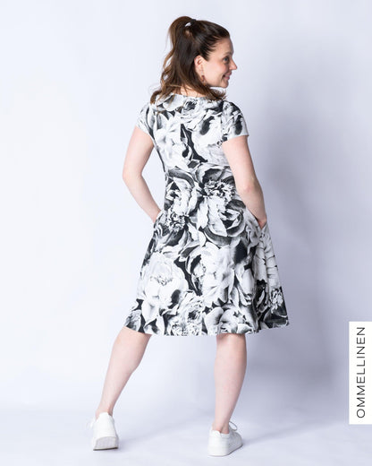 DRESS tunic - short sleeve, Ikuisuus - black &amp; white