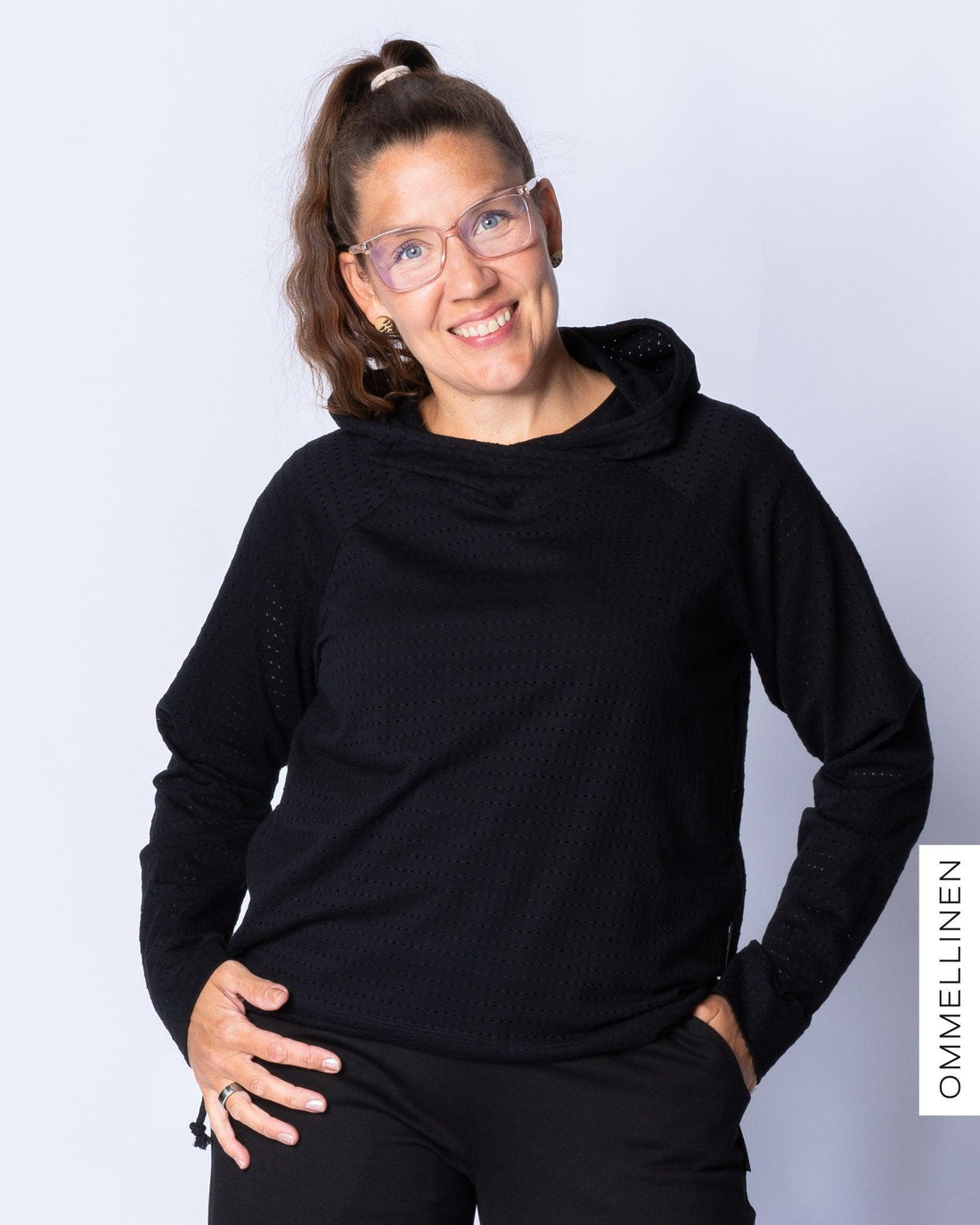 ReikÀneuloshuppari, Musta - Ommellinen